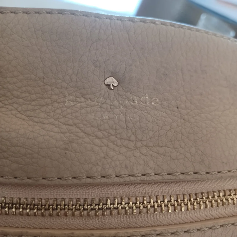 Kate Spade crossbody bag gold chain tan beige taupe Quiet Luxury Preppy